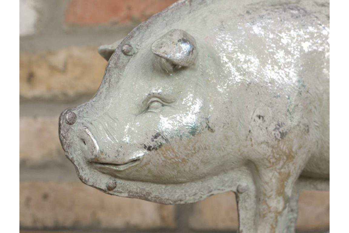 Pressed Metal Pig