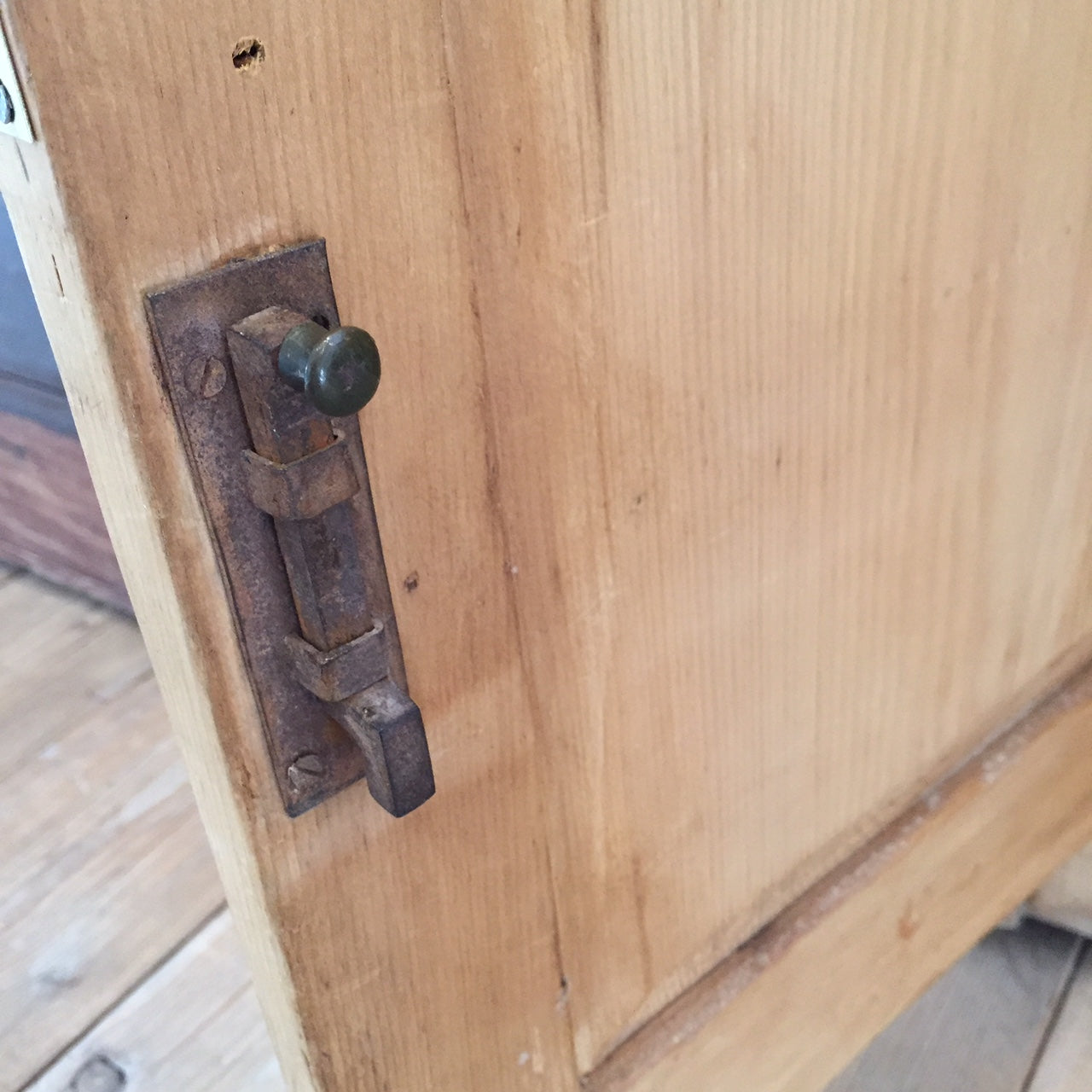 Vintage Pine Sideboard.