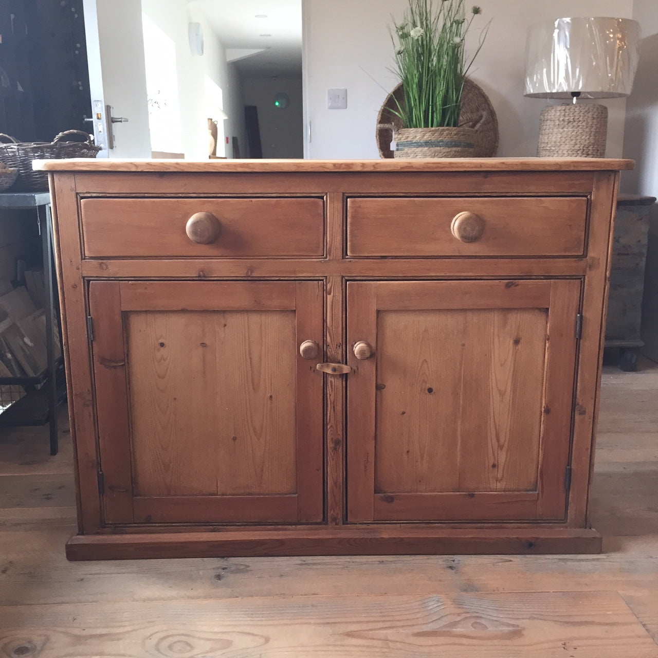 Victorian Pine Sideboard.